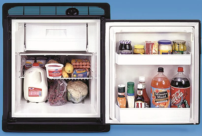Norcold DE0041R Refrigerator / Freezer
