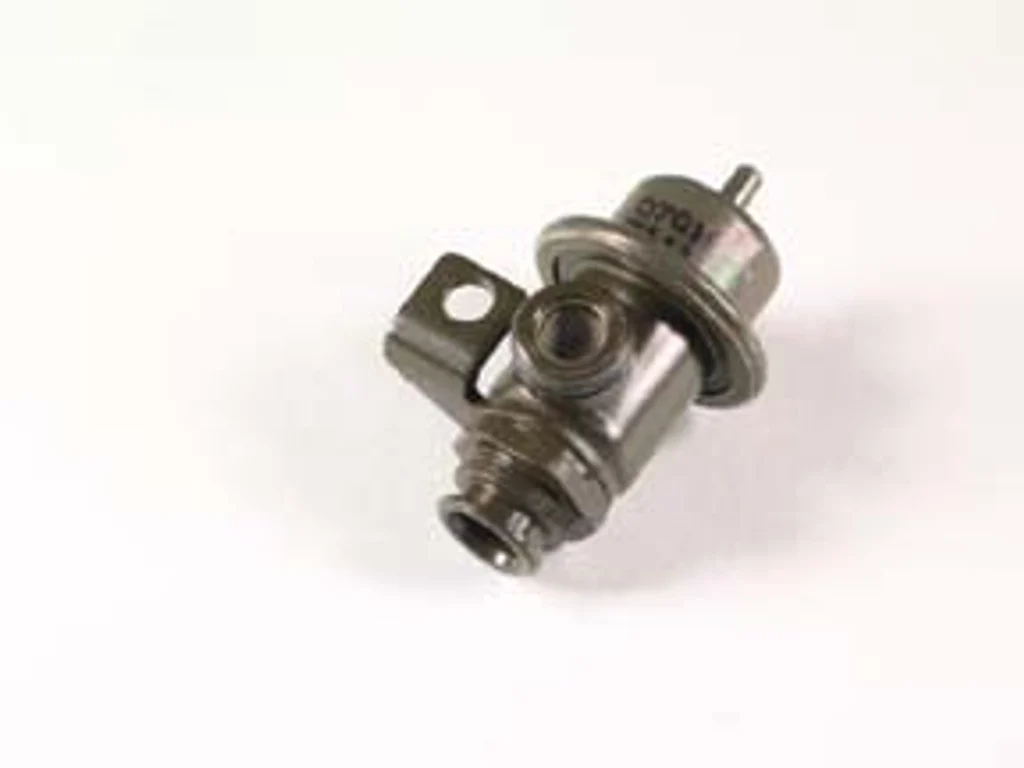 Fuel Pressure Regulator ASM GM5.7L PFI 55-6125