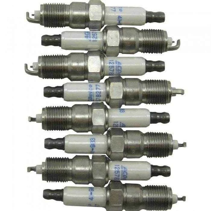 Spark Plug Set Platinum 8.1L | Crusader RP030009